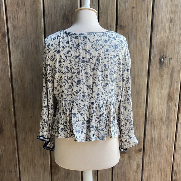 Zara • Premium Denim Collection Crop Top - Picture 6 of 10